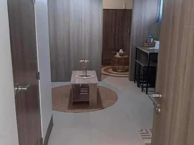 Esperanza Place